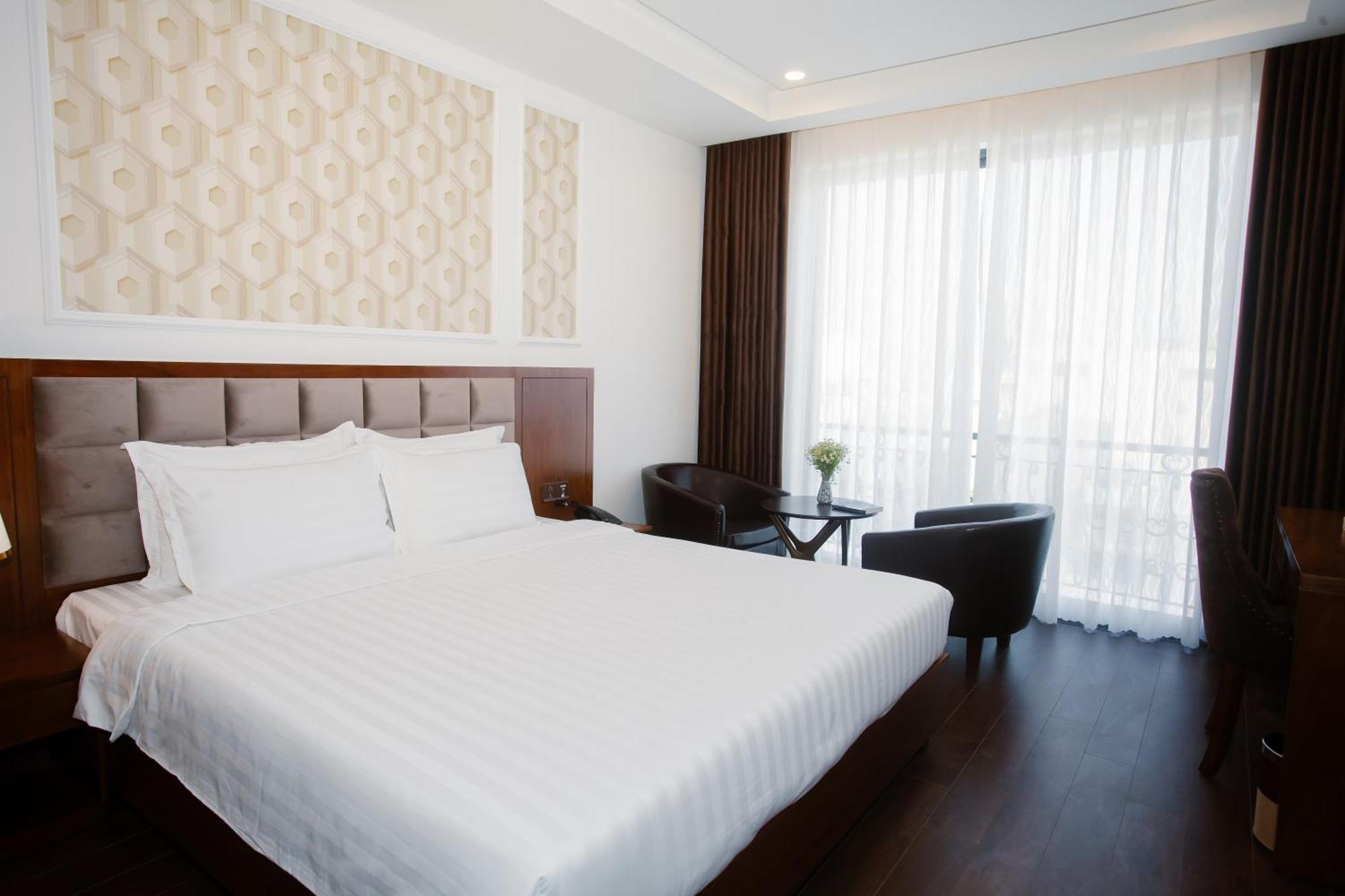 Century Hotel Da Nang Exterior photo